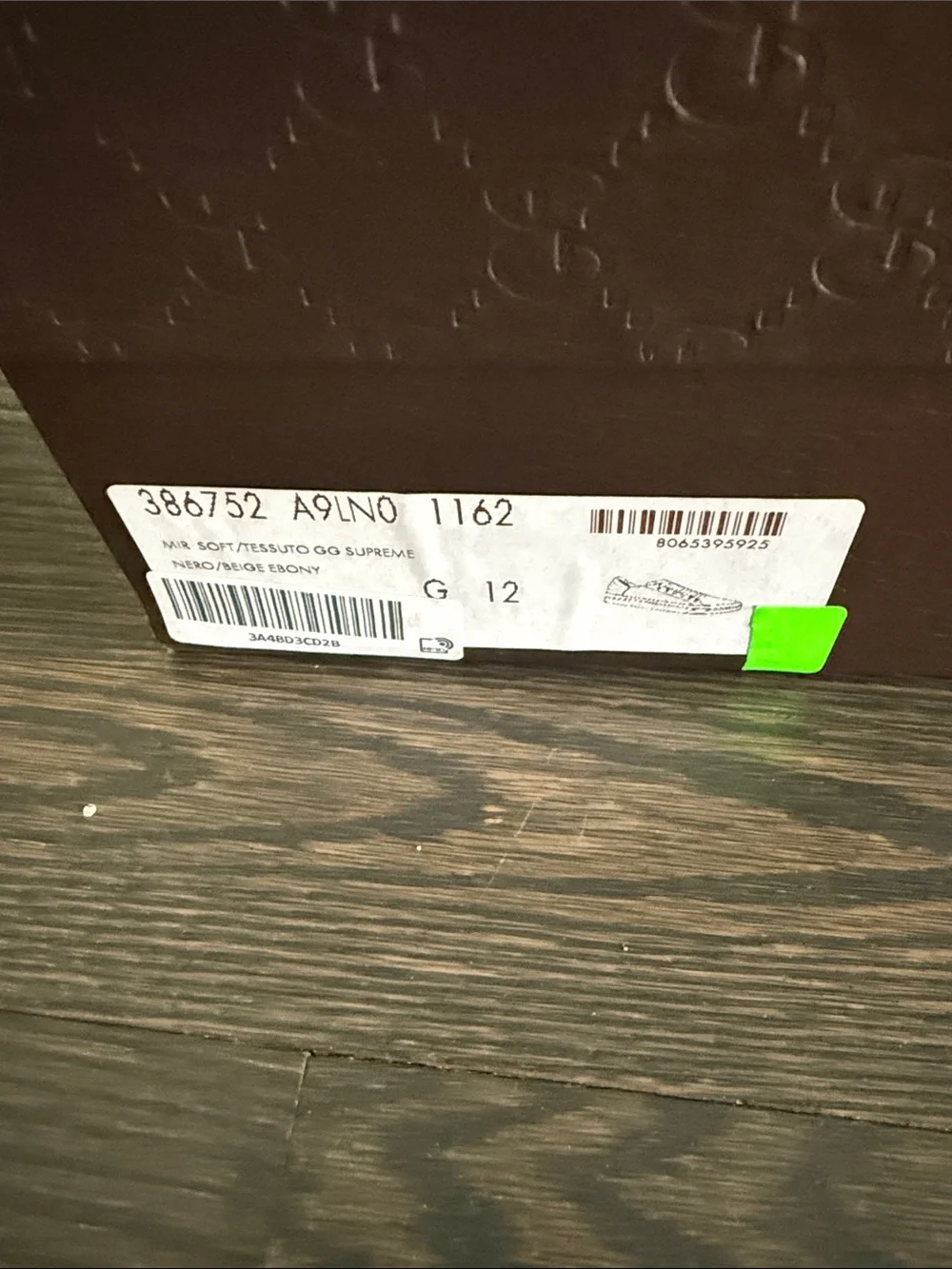 Gucci gg supreme